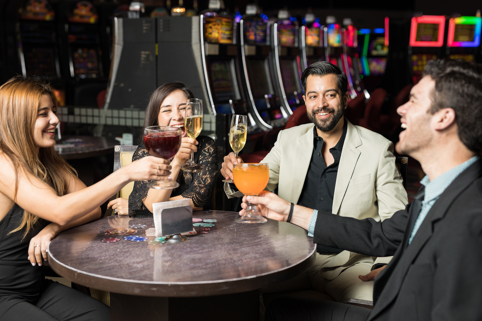 Orleans 3-in-1 craps/ poker/ dining table Where can i play craps in london